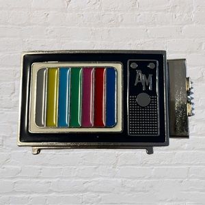 Retro Vintage TV / AM Radio Belt Buckle